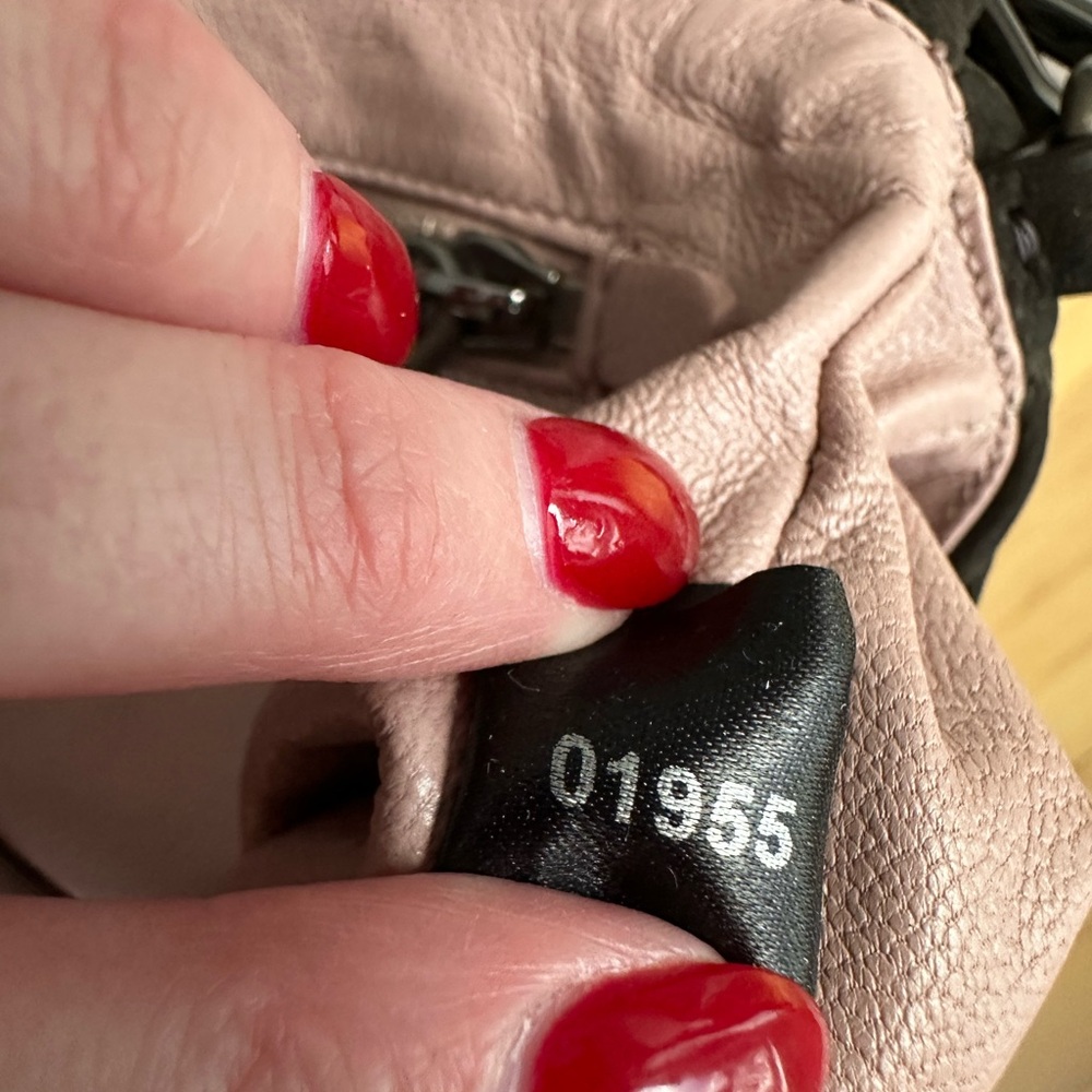 PRADA shoulder bag with beaded detail. - Picture 15 of 16